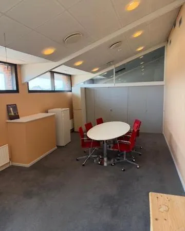 The Bank Vaerelse 5 Hirtshals